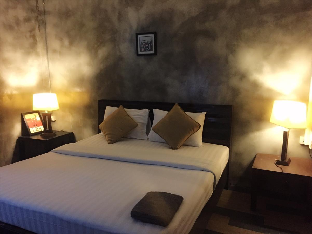 Crescent Bay Resort Koh Samet Bagian luar foto