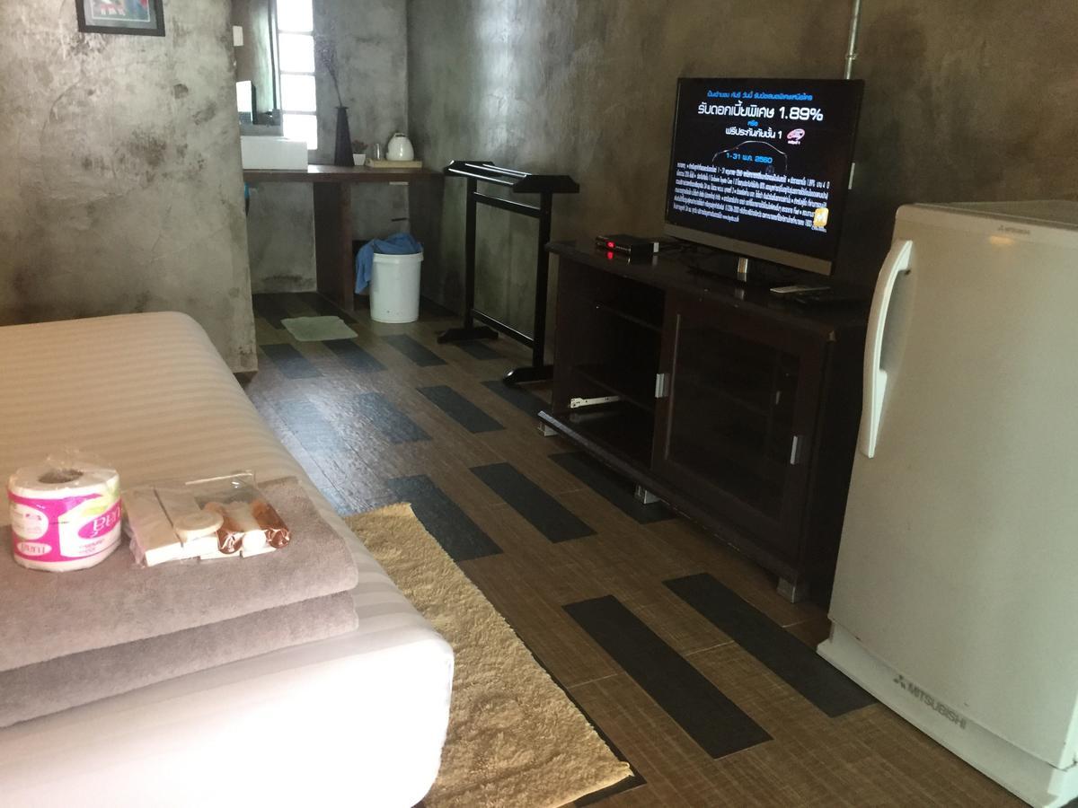 Crescent Bay Resort Koh Samet Bagian luar foto