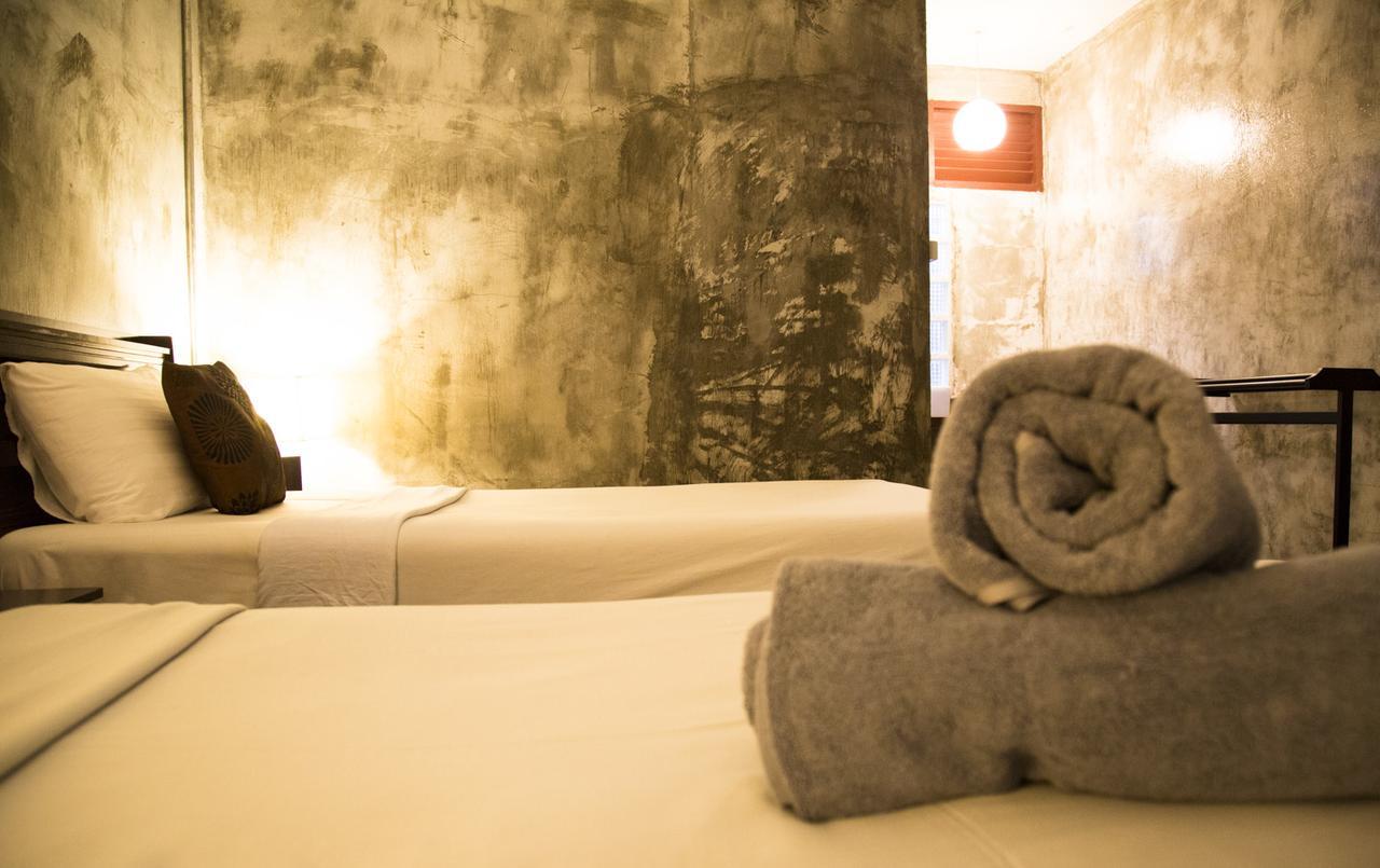 Crescent Bay Resort Koh Samet Bagian luar foto